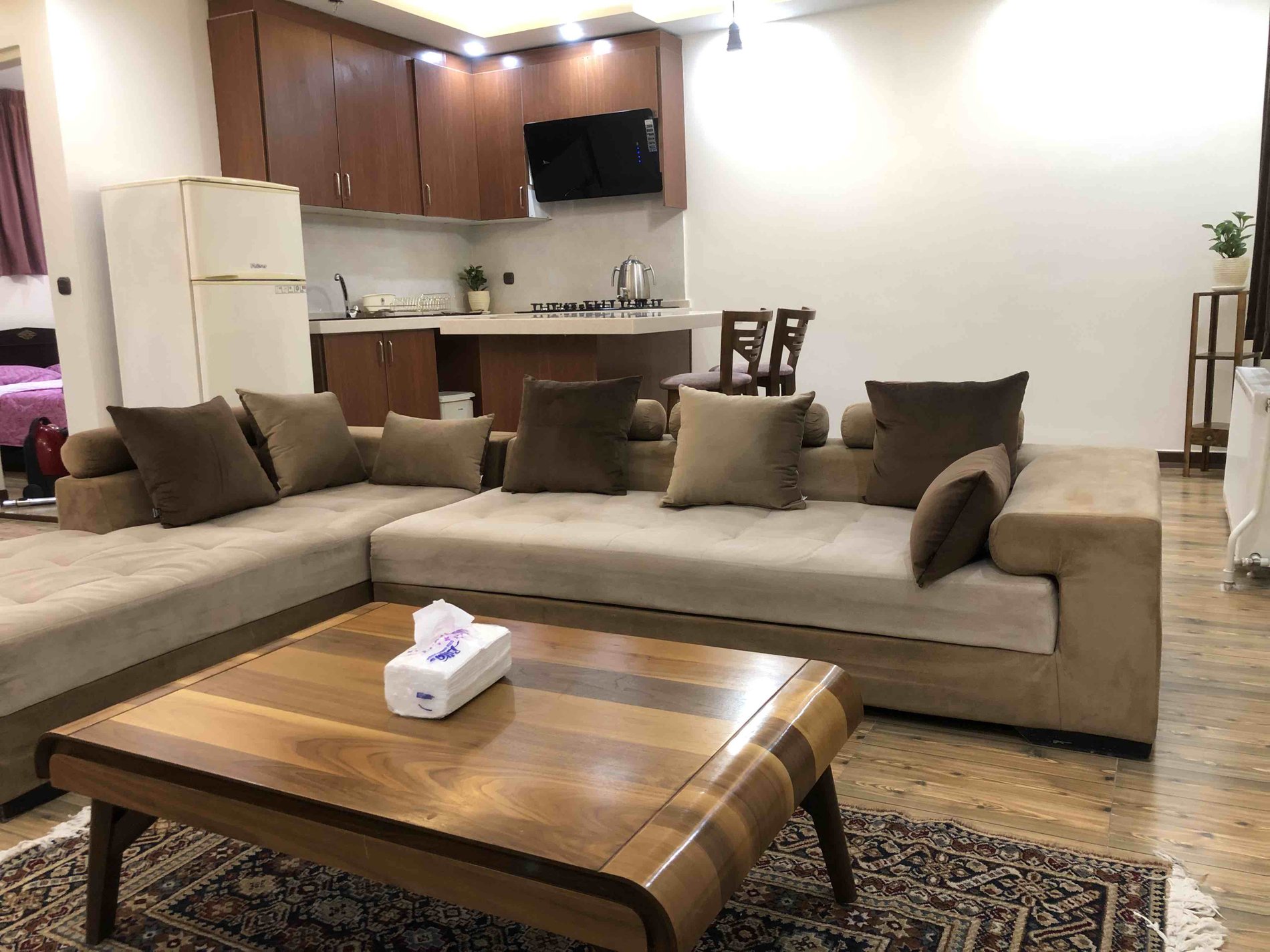 یک خوابه نیلی میدان سپاه