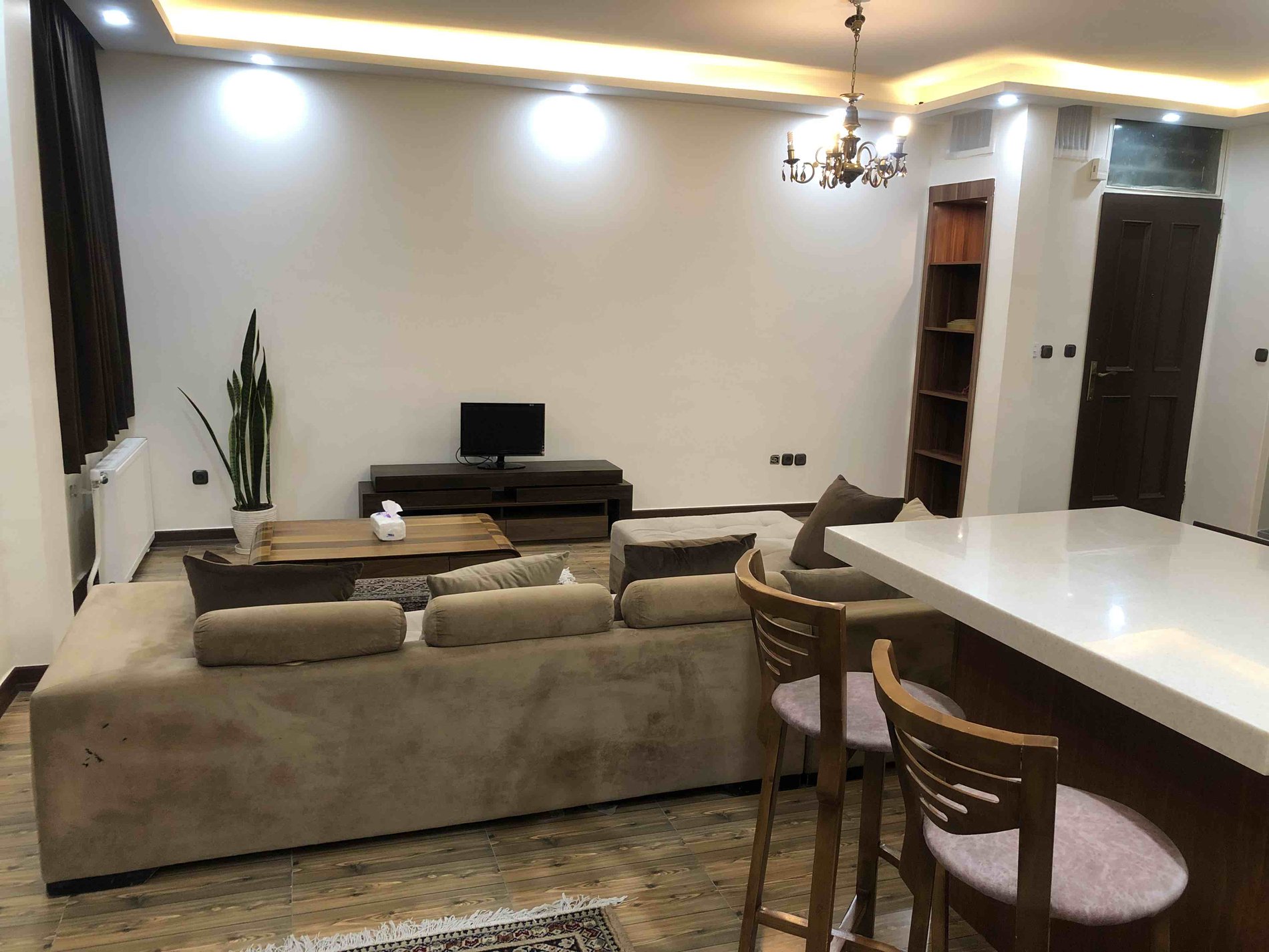 یک خوابه نیلی میدان سپاه