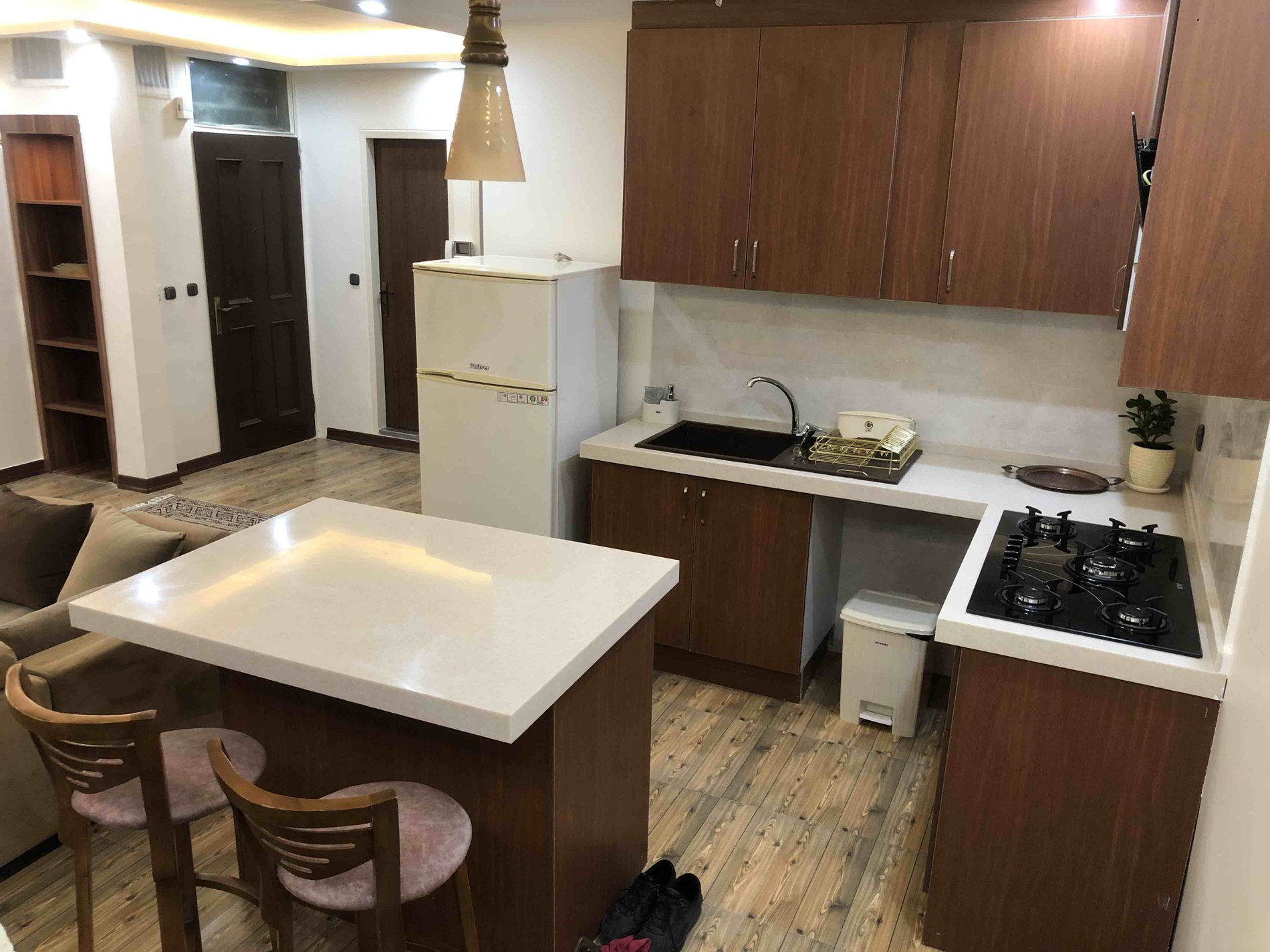 یک خوابه نیلی میدان سپاه