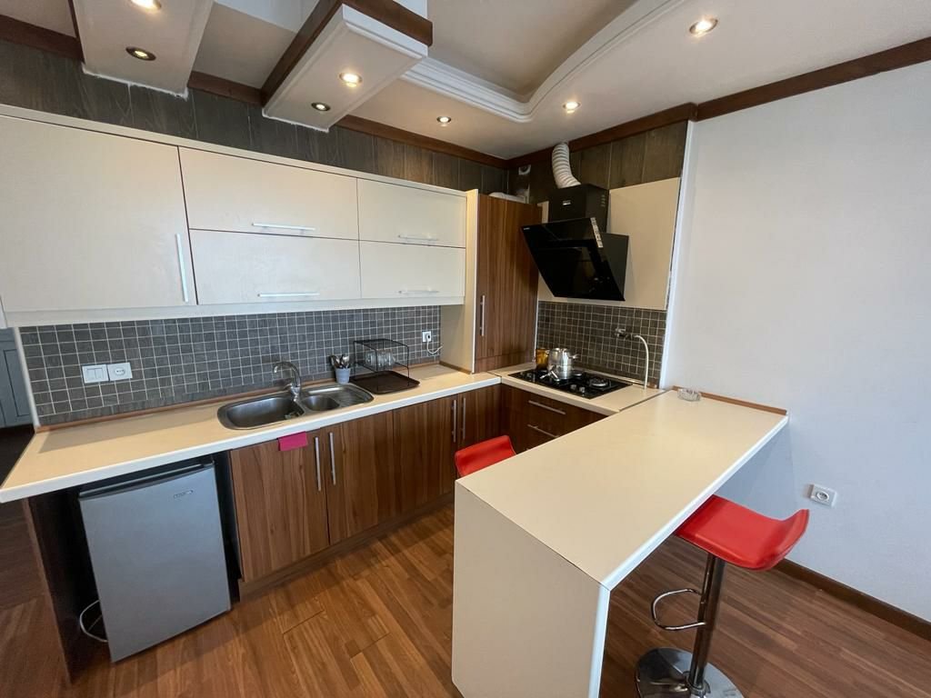 یک خوابه ساحلی سفیر 2