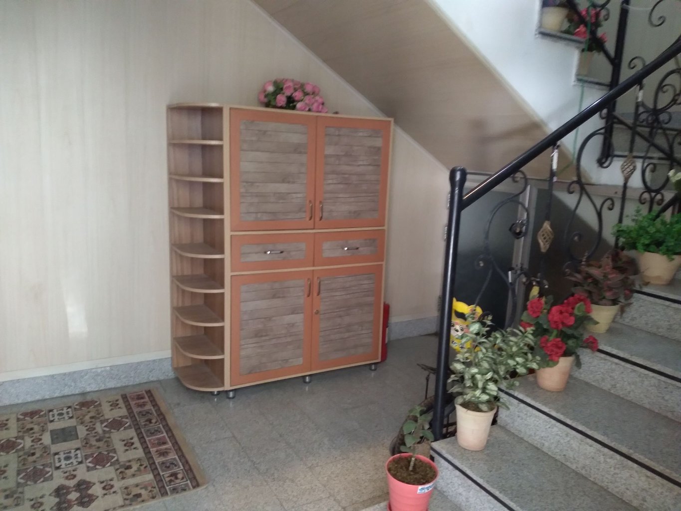 اجاره روزانه آپارتمان آپارتمان تکخوابه مبله ۹۰ متری طبقه همکف مشهد
