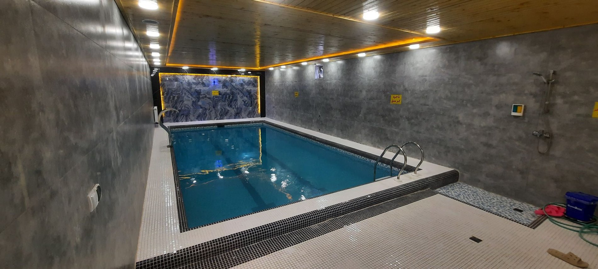 دوخوابه استخردار آبگرم باغ میوه