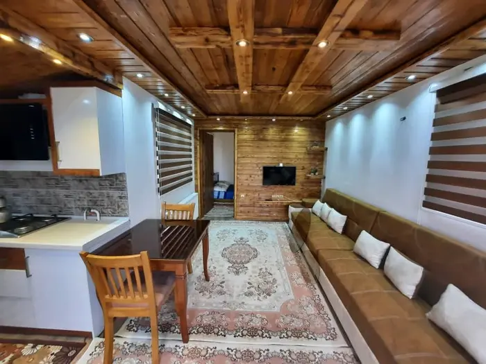 ویلا یک خوابه جنگلی مردابی