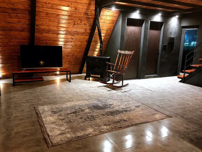 کلبه دوخوابه سوئیسی امیررضا