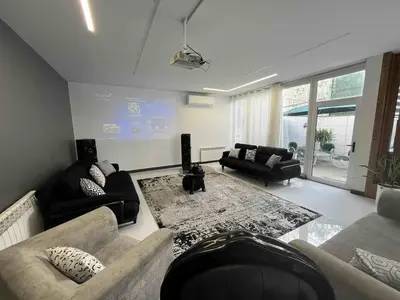 ویلا سه خوابه استخردار آبگرم آندو 1