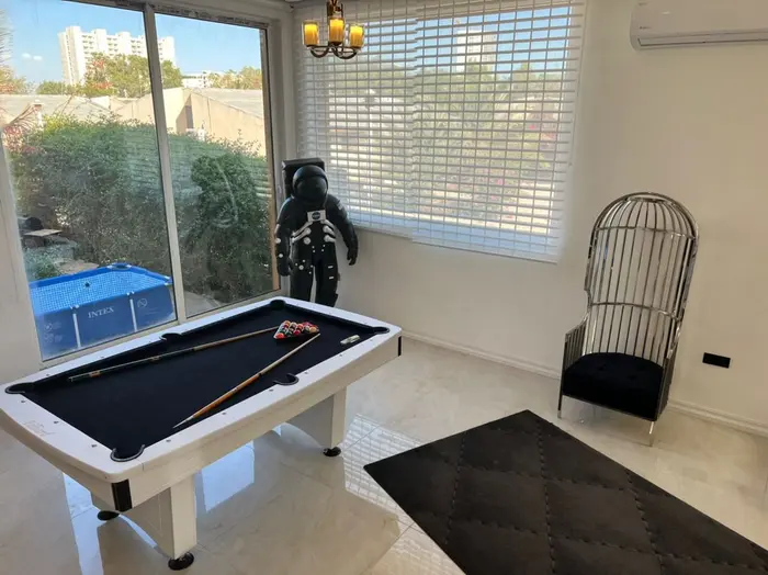 سه خوابه آدم فضایی