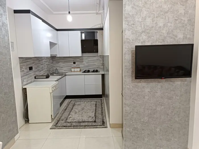 سوئیت یک خوابه بلوط