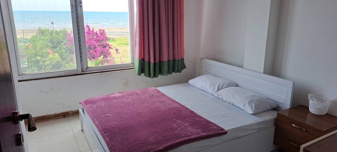 ویلا سه خوابه دوبلکس ساحلی جکوزی دار بهار ، لب دریا