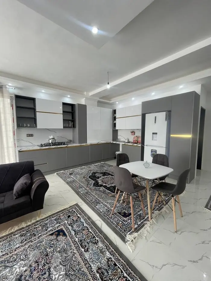 آپارتمان سه خوابه الای ۴