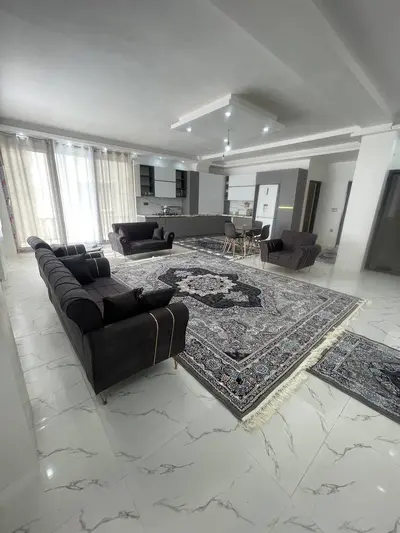 آپارتمان سه خوابه الای ۴