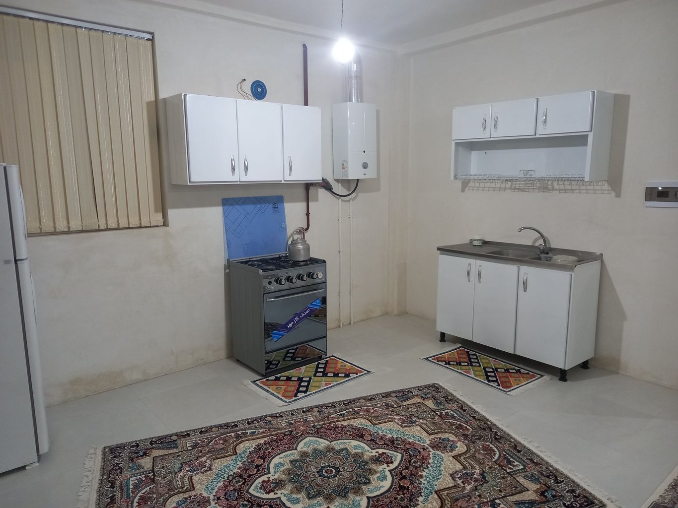 سوئیت دوخوابه عباس آباد