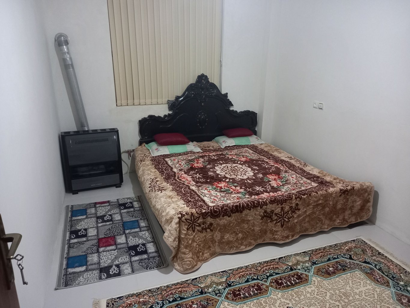 سوئیت دوخوابه عباس آباد