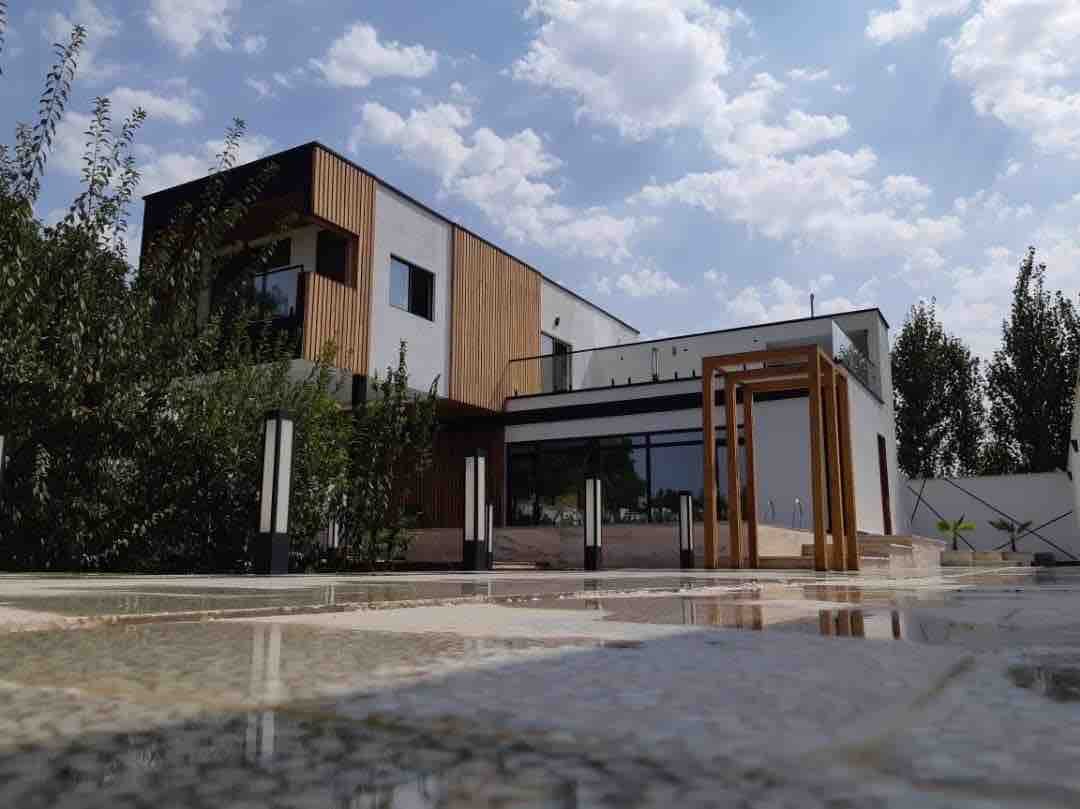 ویلا سه خوابه سناتور