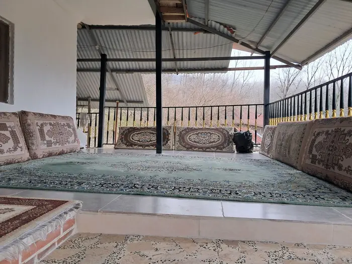 کلبه یک خوابه مامان افسانه