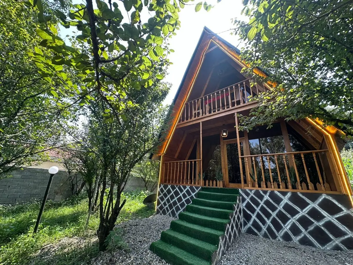 کلبه یک خوابه جکوزی دار سوئیسی دلیزه ۴