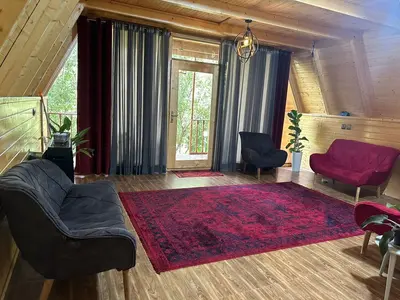 کلبه یک خوابه سوئیسی جکوزی دار دلیزه ۵