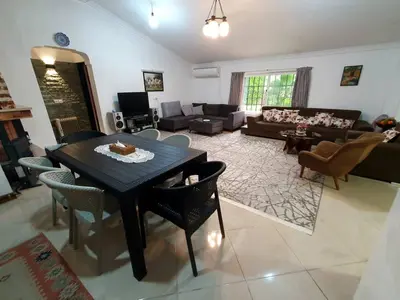 ویلا دوخوابه باغ نیلوفر