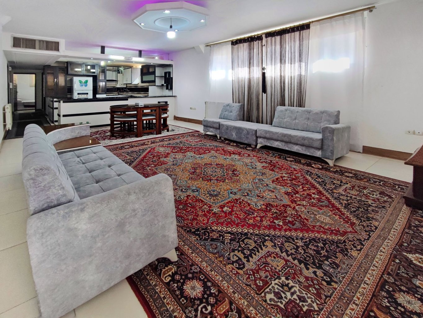 آپارتمان دوخوابه حافظ 1 - سالن