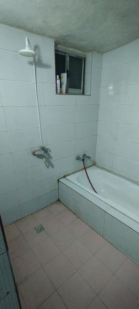 فلت روستایی خوشبخت