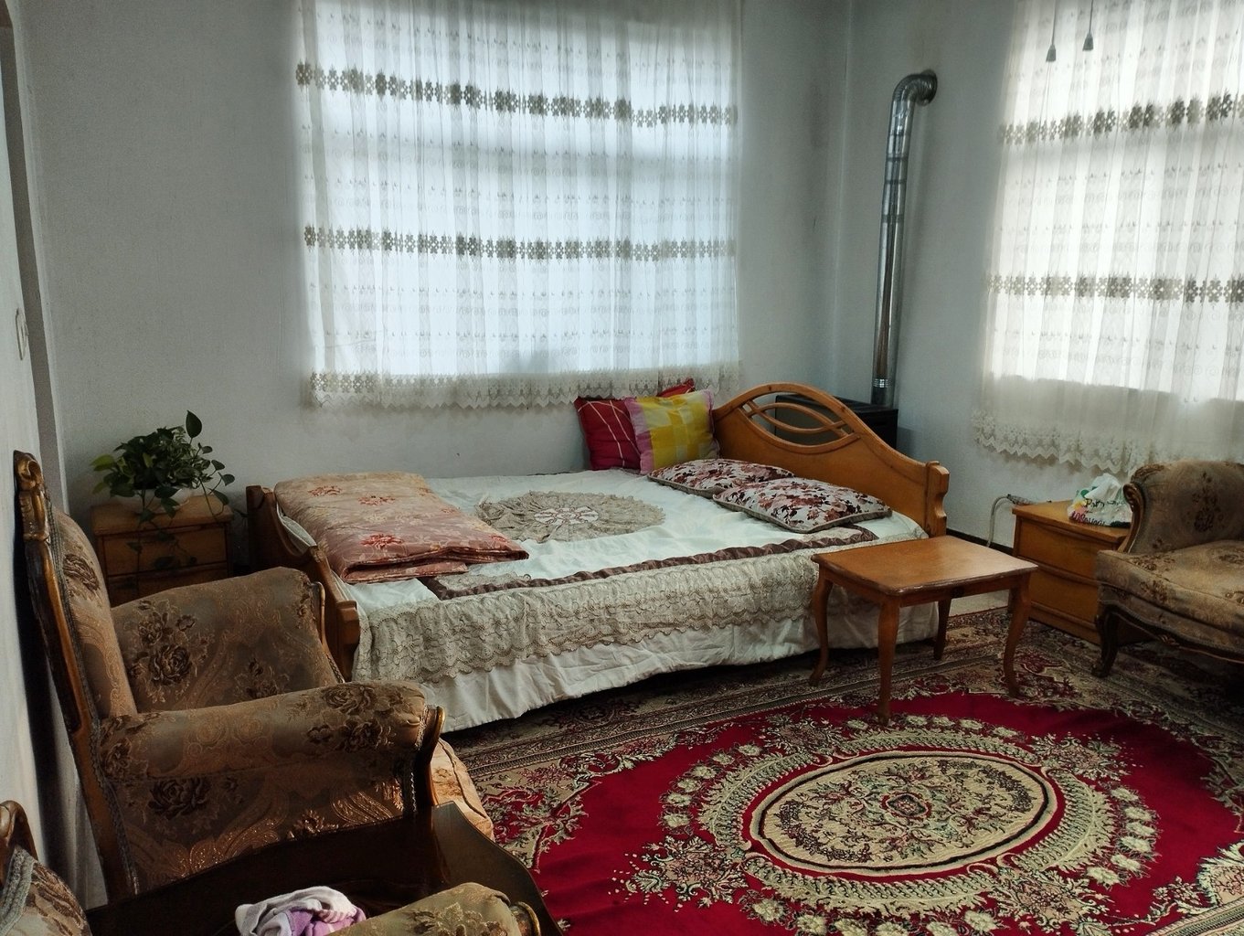 فلت روستایی خوشبخت