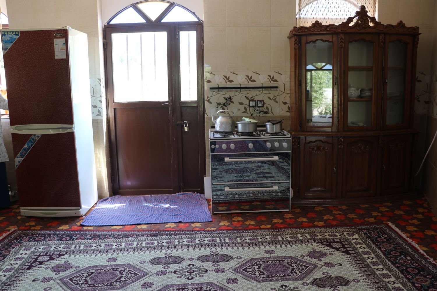 ویلا سه خوابه پارک جنگلی مشگین