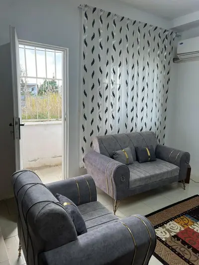 آپارتمان دوخوابه ساحلی احمدی 27