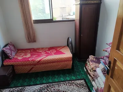 آپارتمان دوخوابه حنایی