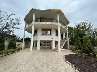 ویلا سه خوابه استخردار آبگرم آقایی