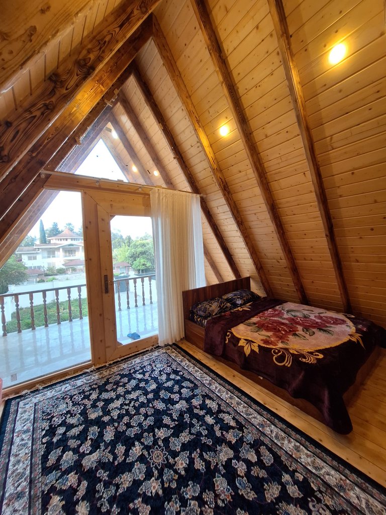 کلبه سه خوابه استخردار آبگرم آقایی 1