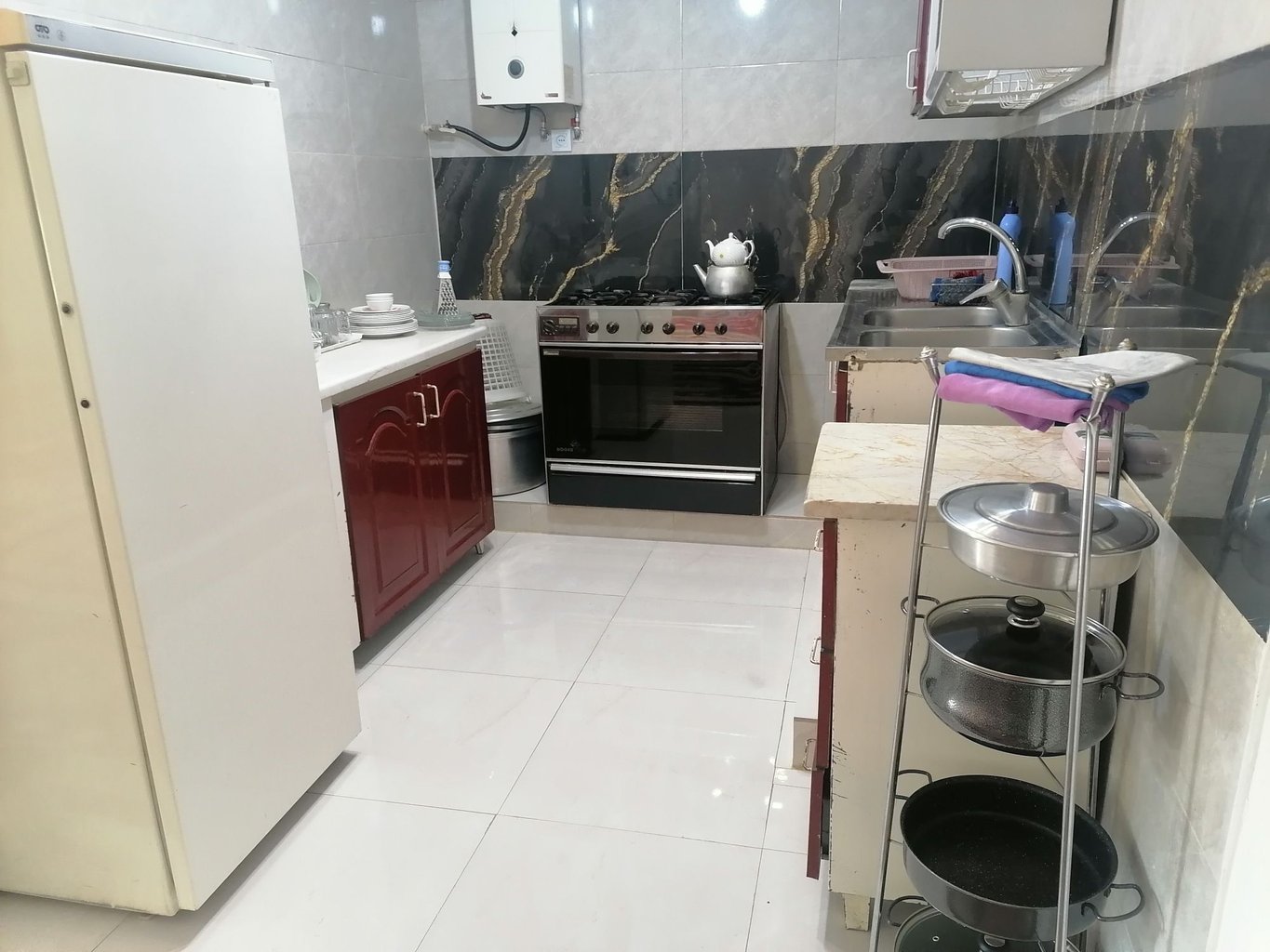 آپارتمان یک خوابه گنجی جمهوری