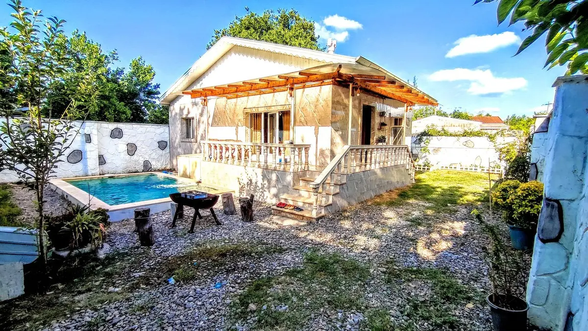 ویلا دوخوابه استخردار آبگرم حق بین