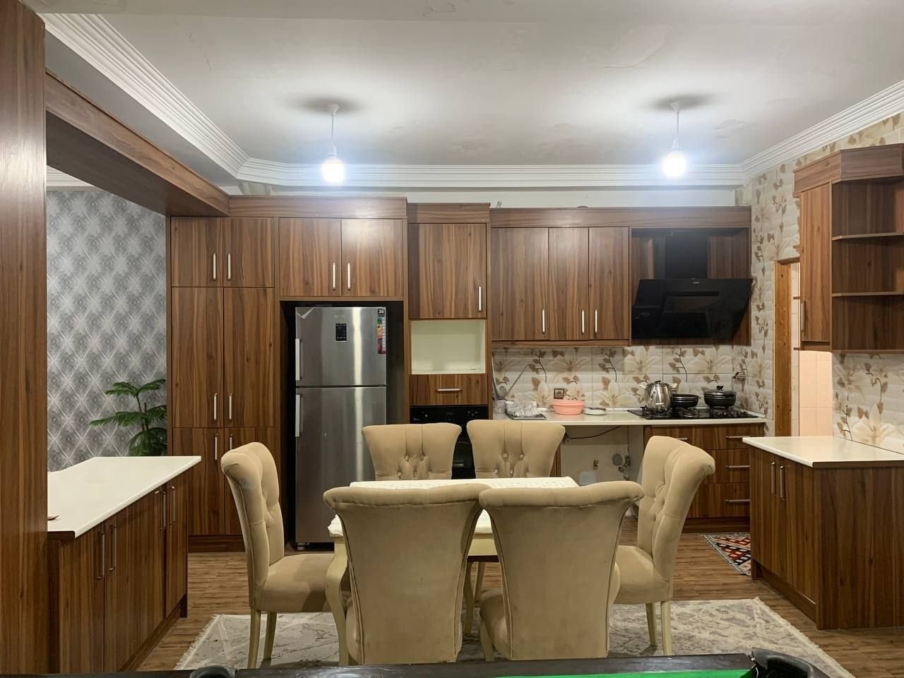 ویلا چهارخوابه استخردار آبگرم شهرک صفائیه