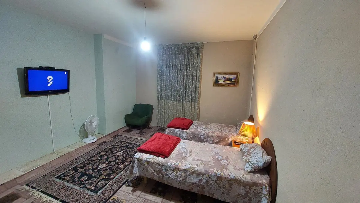 سوئیت فلت یاس واحد 1 انقلاب