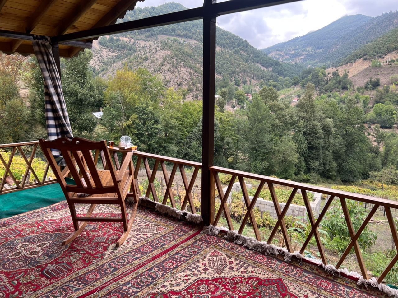 ویلا یک خوابه جنگلی رفتاری