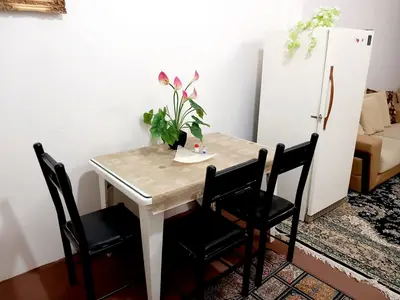 سوئیت یک خوابه هفتاد دو تن