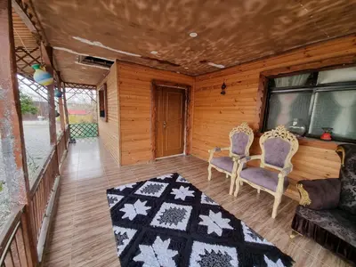 کلبه یک خوابه گل یاسی