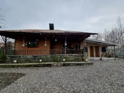 کلبه یک خوابه گل یاسی