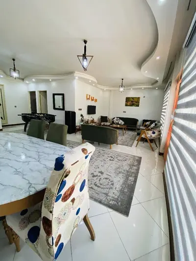 ویلا دوخوابه استخردار آبگرم ملورین 1