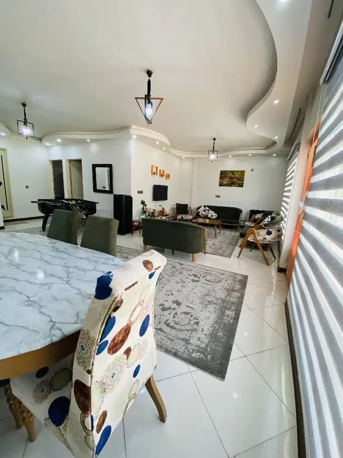 ویلا دوخوابه استخردار آبگرم ملورین 1