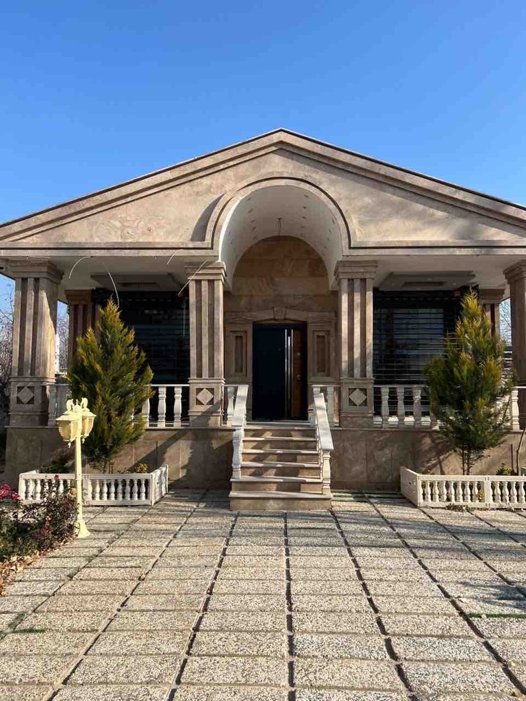 ویلا دوخوابه استخردار آبگرم شاهان ۲