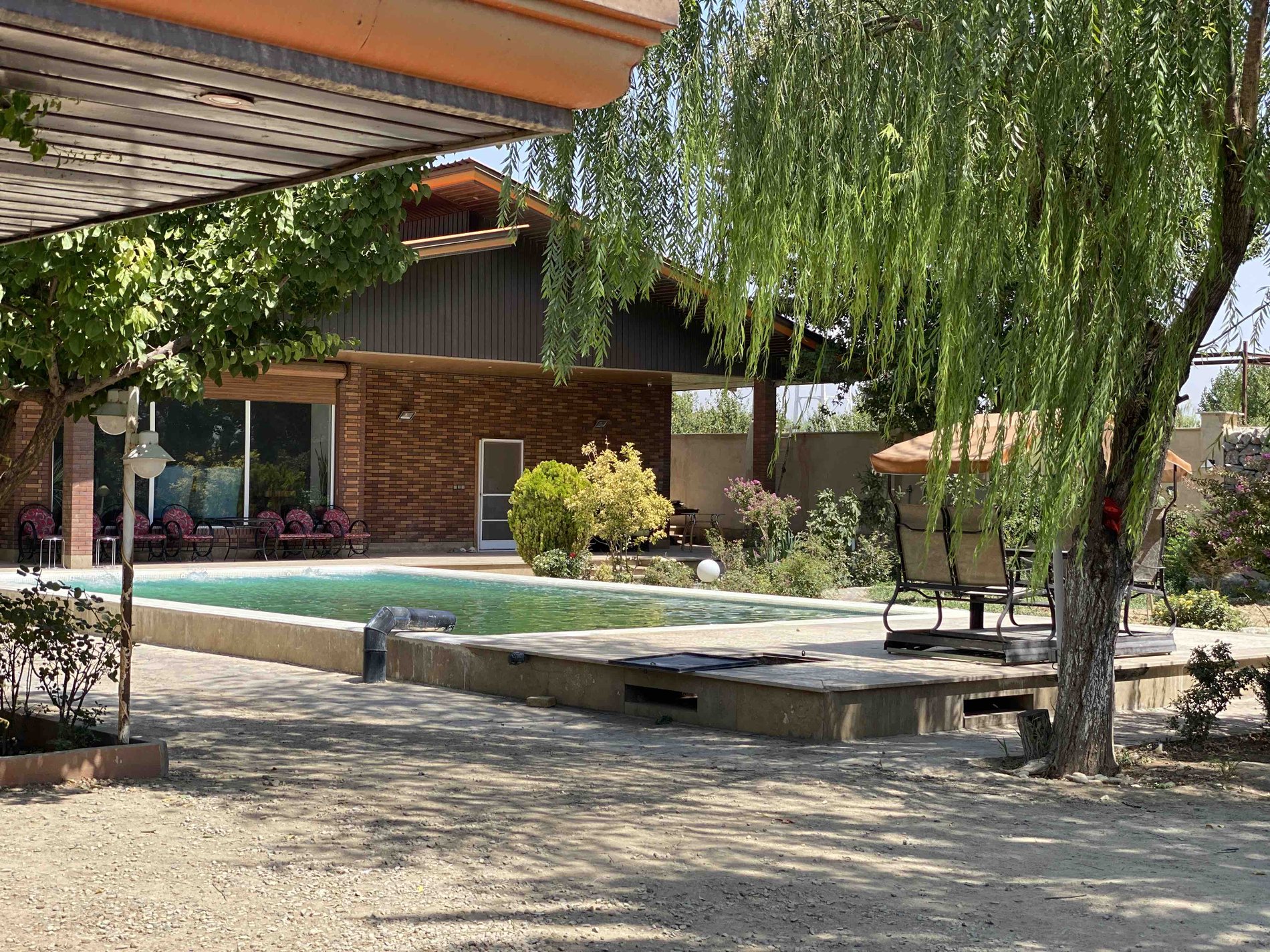 سه خوابه استخردار آبگرم شاهان نوری