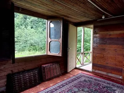 کلبه دوخوابه جنگلی لفور 4