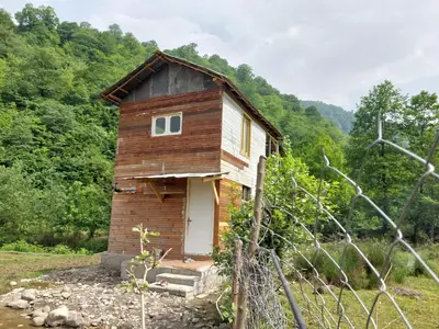 کلبه دوخوابه جنگلی لفور 4