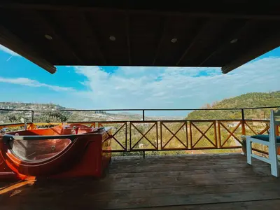 کلبه دوخوابه جکوزی دار جنگلی باغ لترنسا