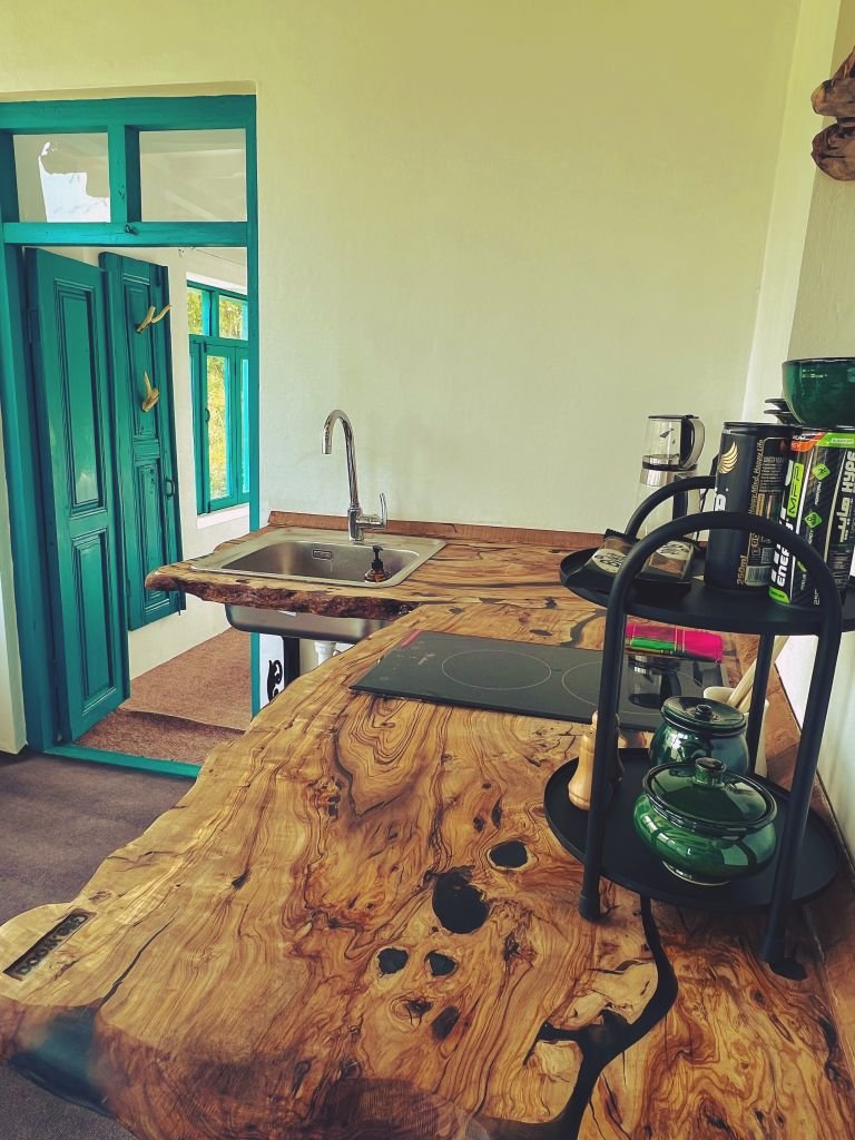 دوخوابه جکوزی دار جنگلی باغ لترنسا