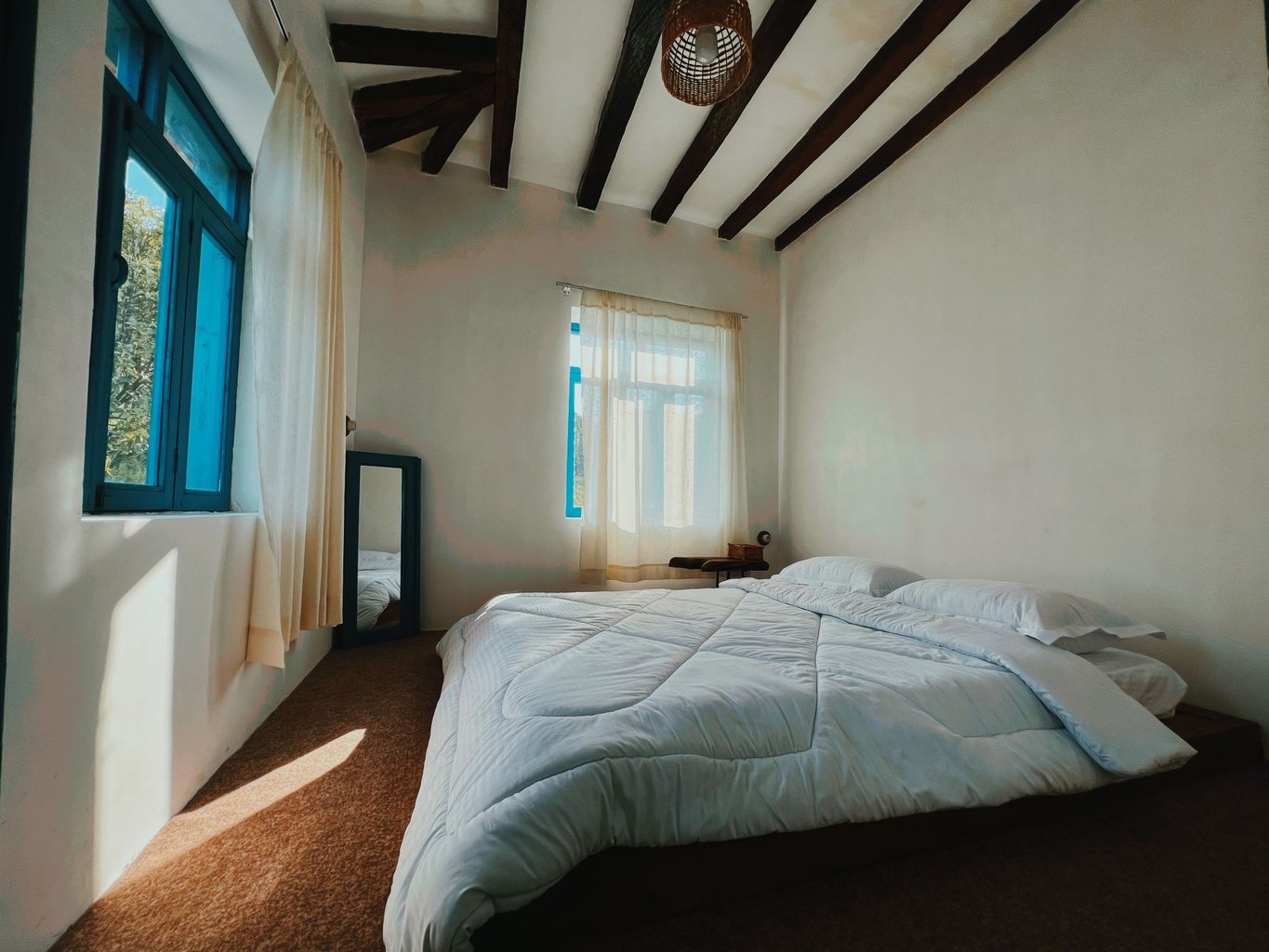 دوخوابه جکوزی دار جنگلی باغ لترنسا