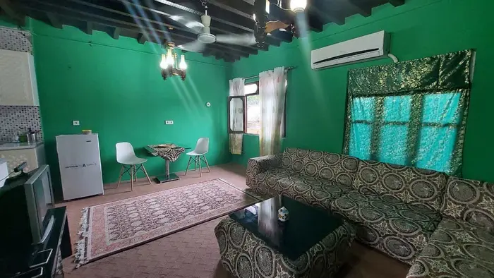 بوم گردی بهارنارنج - واحد شرقی