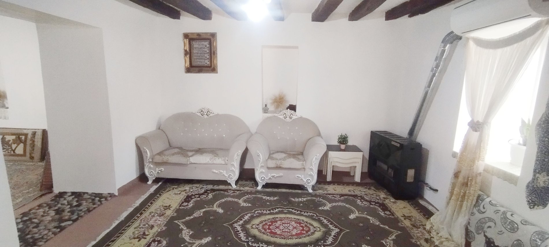 کلبه دوخوابه جنگلی سنتی شالیزار - نشیمن
