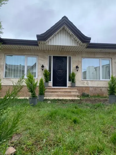 ویلا یک خوابه گل سرخ 2