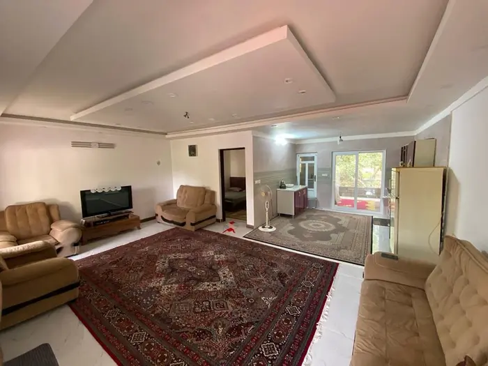 کلبه دوخوابه جنگلی میزبان